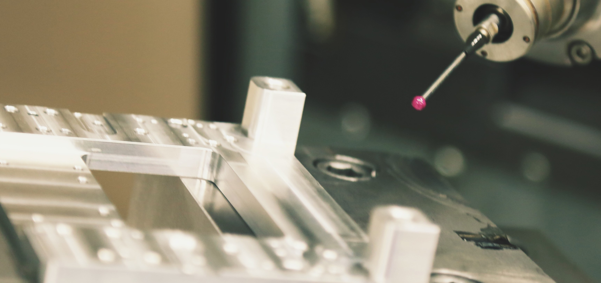 is it hard to become a cnc machinist