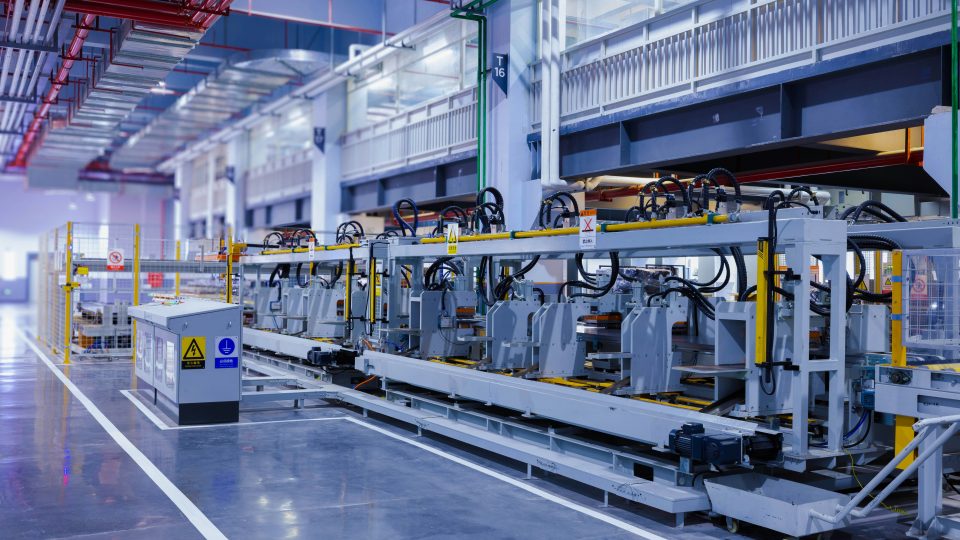 manufacturing engineering technology associate degree salary