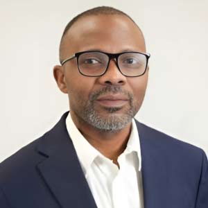 headshot of Ebenezer Afarikumah