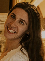 headshot of Angie Rafter