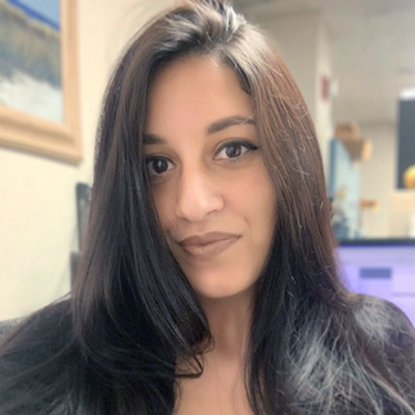 photo of Sasha Mayoliz